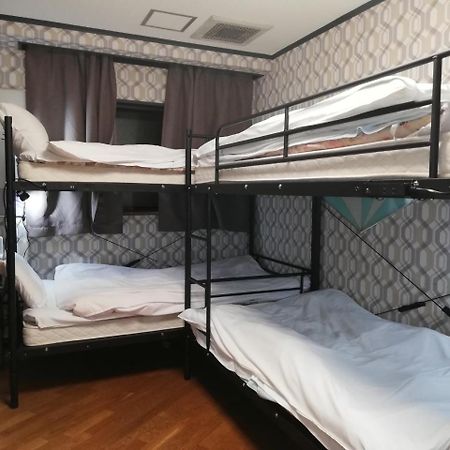 Family & Bakpak Tokyo Hostel Екстериор снимка