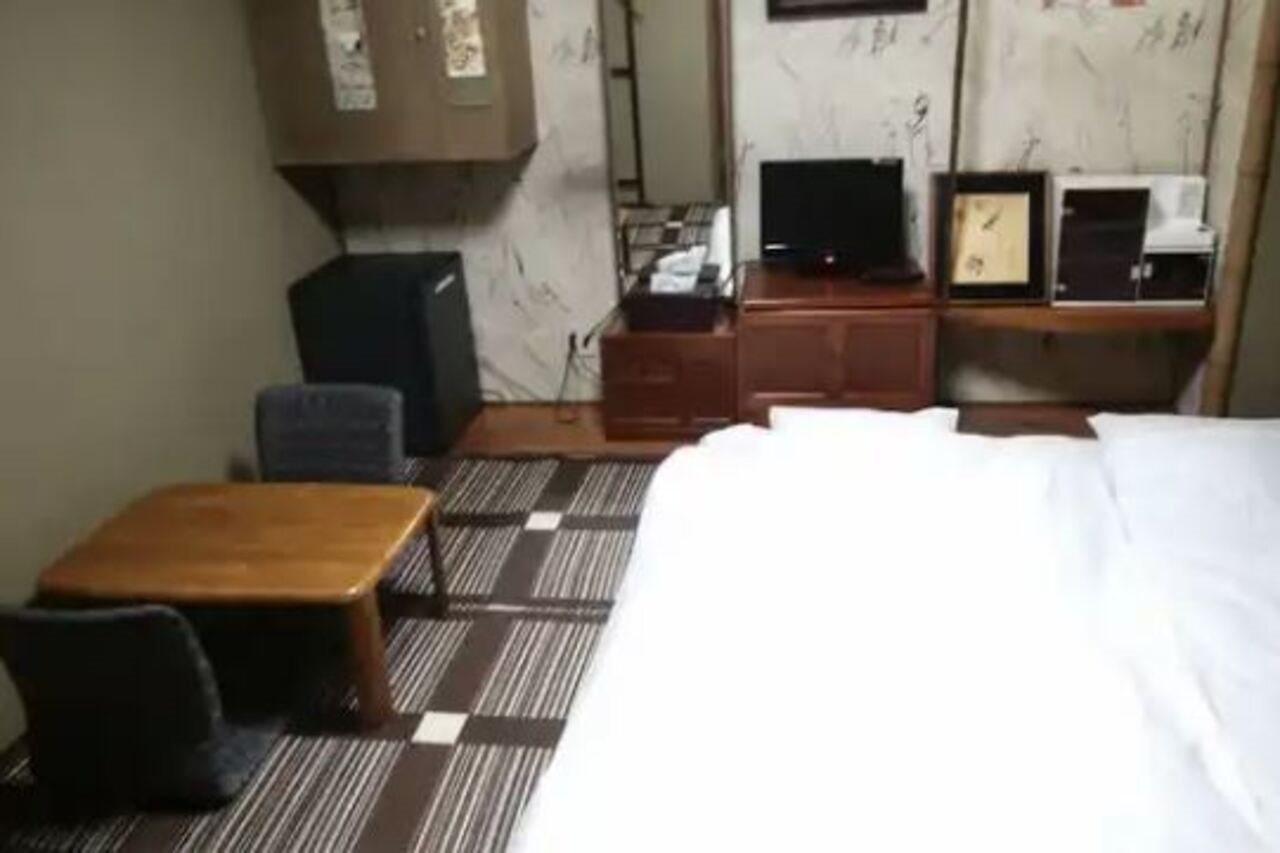 Family & Bakpak Tokyo Hostel Екстериор снимка