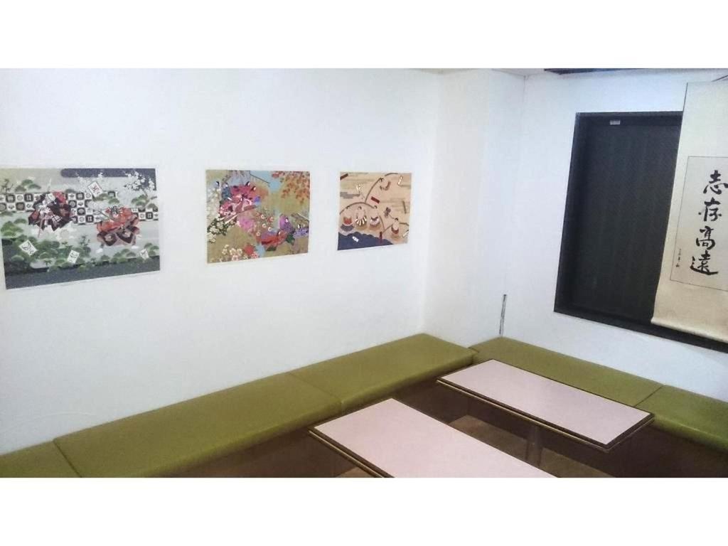 Family & Bakpak Tokyo Hostel Екстериор снимка