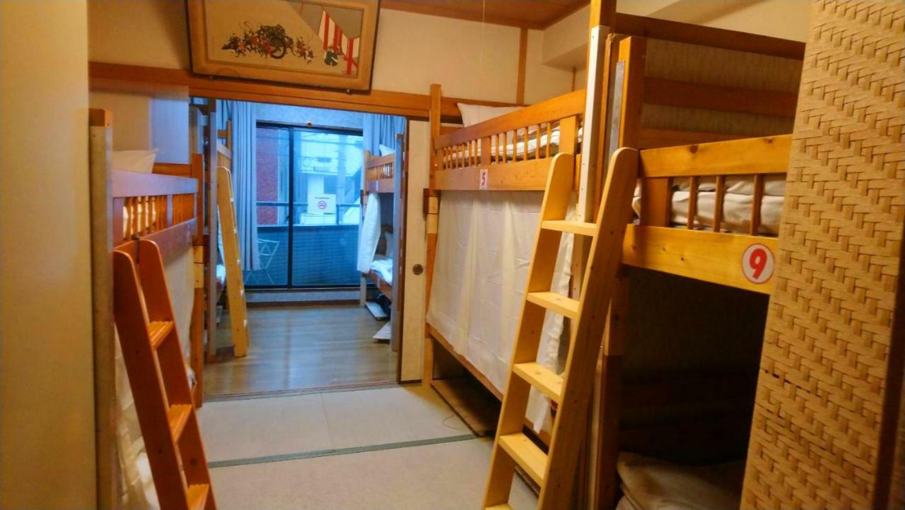 Family & Bakpak Tokyo Hostel Стая снимка